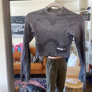 Gym shark crop top workout top